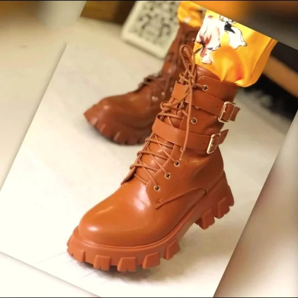 Kashia Combat boot Tan color - Picture 3 of 7